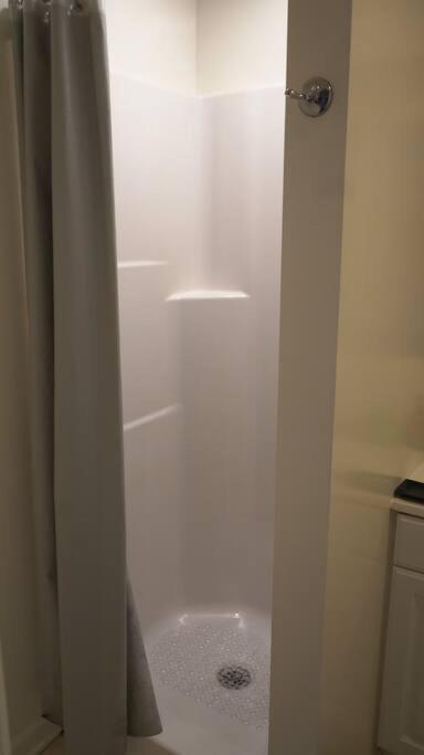 Appartement Queen Bed Beautiful Sunset W River View Fast Wifi à Troy Extérieur photo