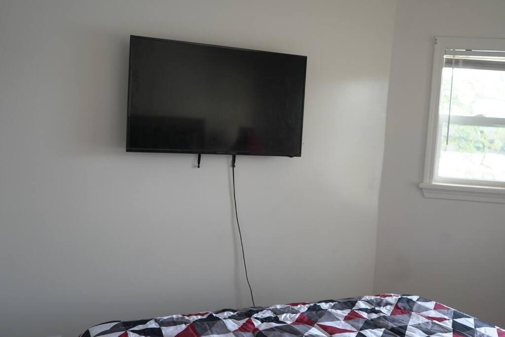 Appartement Queen Bed Beautiful Sunset W River View Fast Wifi à Troy Extérieur photo